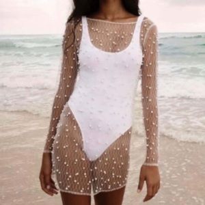 Small Pearl Coverup